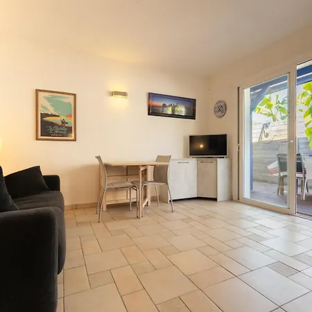 Bel Lumineux Avec Balcon Et Terrasse * Bidart
